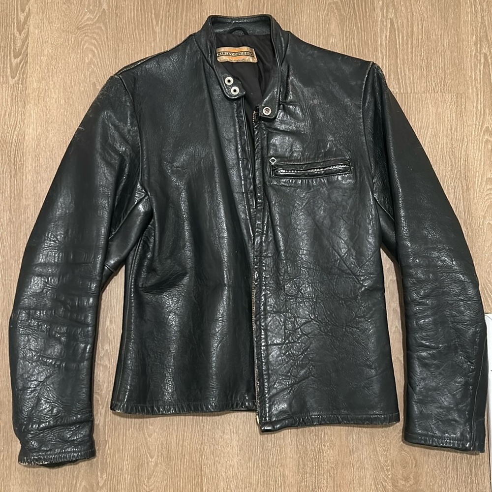 Vintage perfect distressed Harley Davidson leather jacket